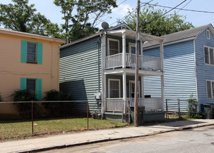 65 Amherst St in Charleston, SC - Building Photo - Building Photo