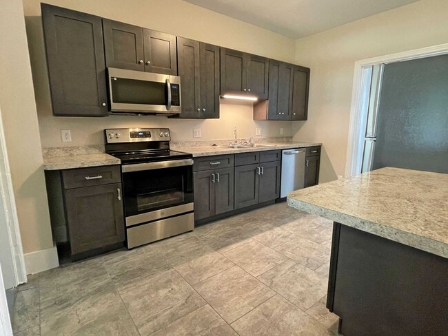 property at 113-115 E Main St