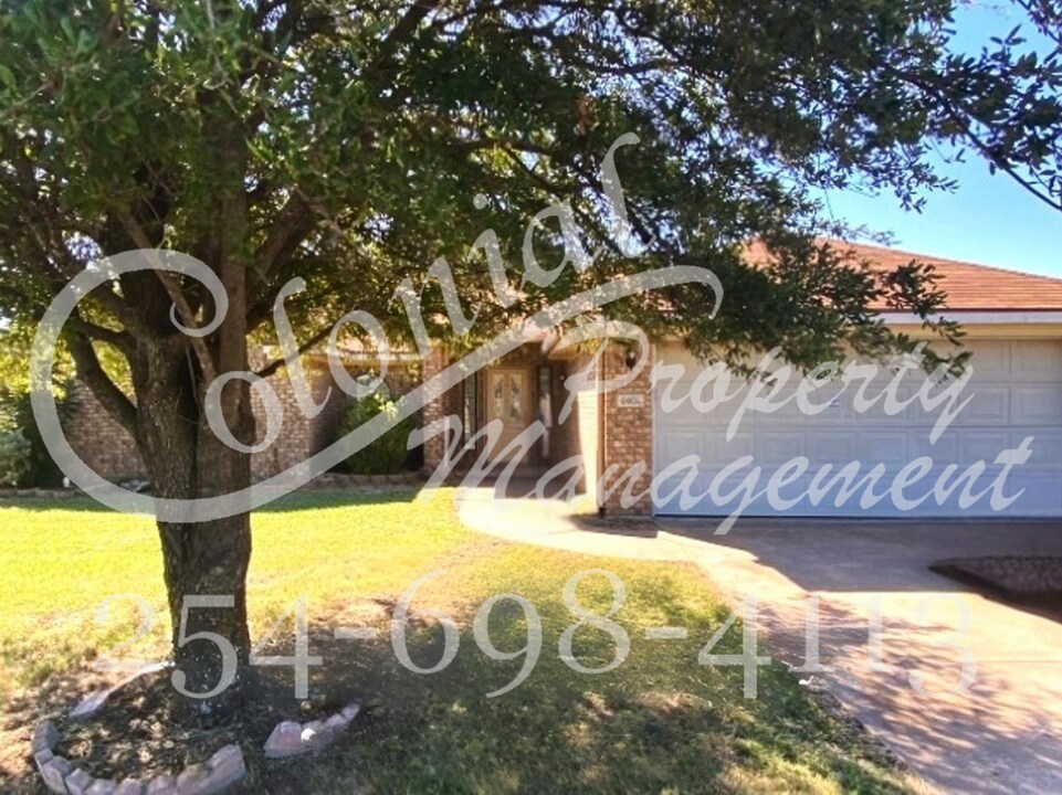 4402 Fawn Dr in Killeen, TX - Building Photo