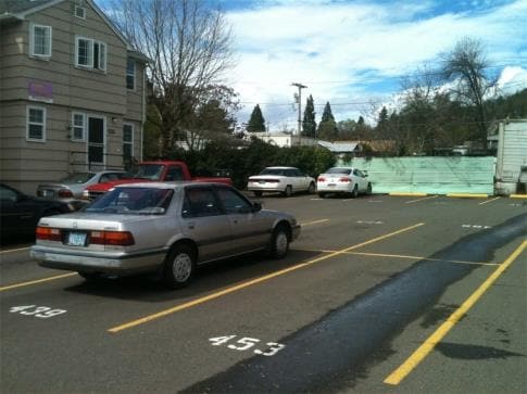 Winchester Court Apartments