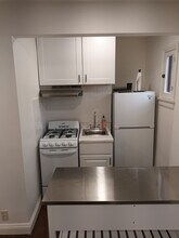 359 Heather Heights Ct in Monrovia, CA - Foto de edificio - Building Photo