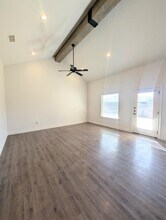 2505 111th St in Lubbock, TX - Building Photo - Building Photo