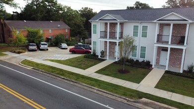 400-402 N Jackson St in Starkville, MS - Building Photo - Building Photo