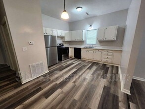 1215 S 10th St in Terre Haute, IN - Building Photo - Building Photo