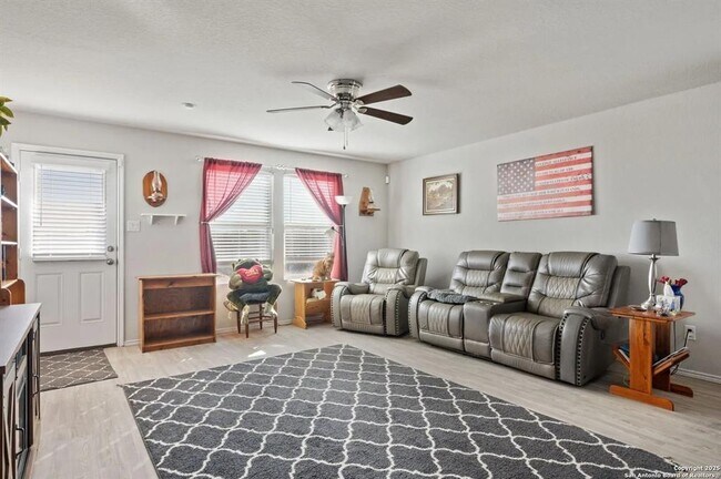property at 360 Agave Cir