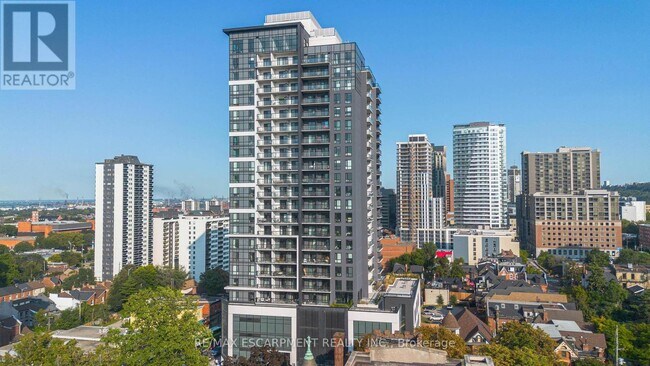 property at 15-1215 Queen St S
