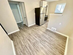 2714 Holmes Ave in Dayton, OH - Building Photo - Building Photo