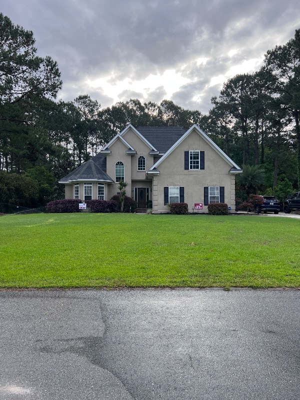 property at 430 McGregor Cir