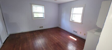 1014 Birchmont Dr NE in Bemidji, MN - Building Photo - Building Photo