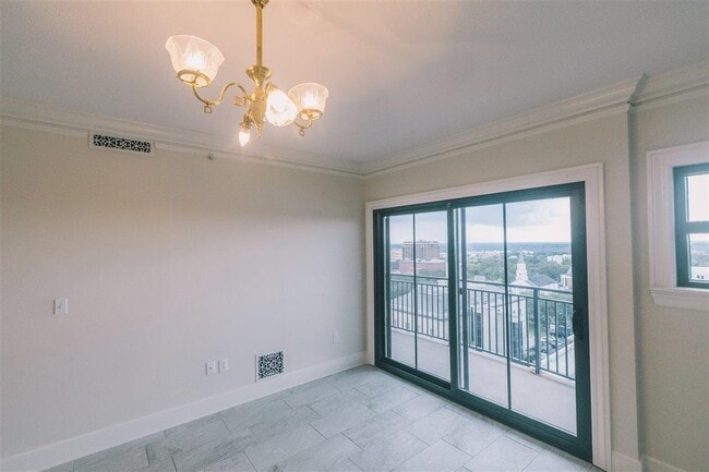 property at 121 N Monroe St