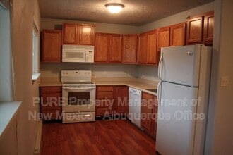 408 E Comanche St in Farmington, NM - Building Photo - Building Photo