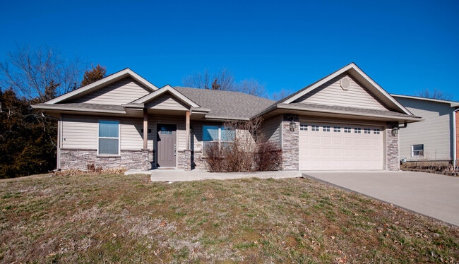 property at 1481 Daniel Boone Blvd