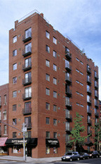 Beta House in New York, NY - Foto de edificio - Interior Photo