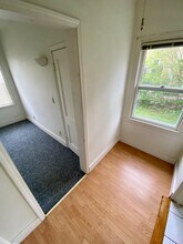 823 West Ave S, Unit 823 in La crosse, WI - Foto de edificio - Building Photo