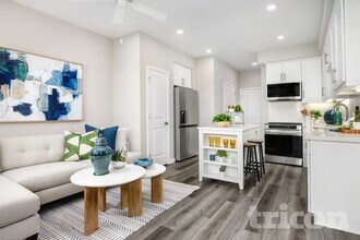 10474 Barrena Lp in Elk Grove, CA - Building Photo - Building Photo