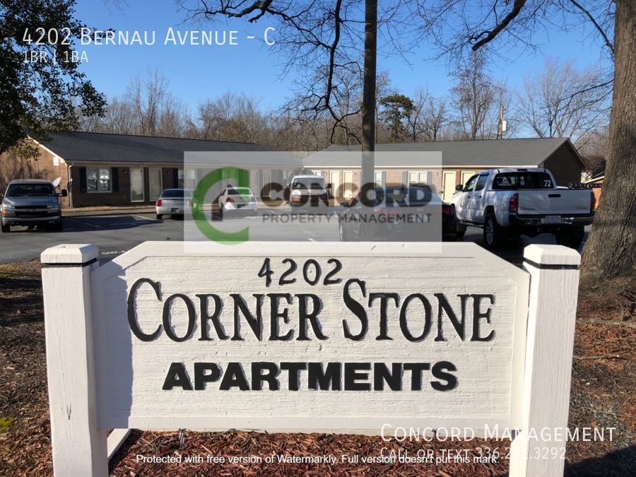 4202 Bernau Ave in Greensboro, NC - Building Photo