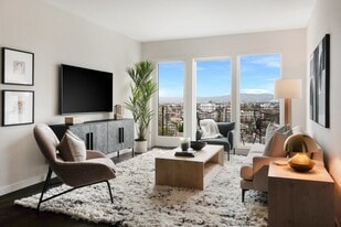 Silva in Los Angeles, CA - Building Photo