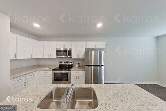 205 Redwood Ct in Springfield, GA - Building Photo - Building Photo