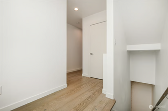 1713 19th Ave S in Seattle, WA - Foto de edificio - Building Photo