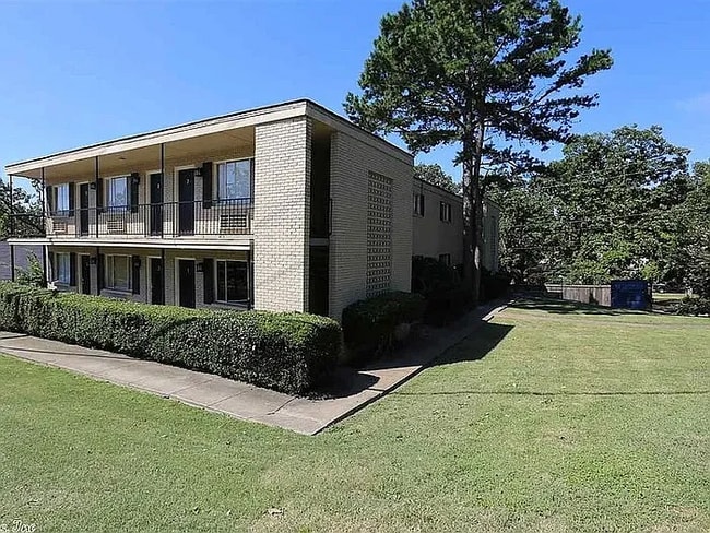 property at 5101 H St