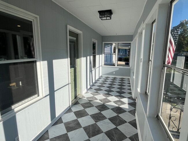 525 S 33rd St in South Bend, IN - Foto de edificio - Building Photo