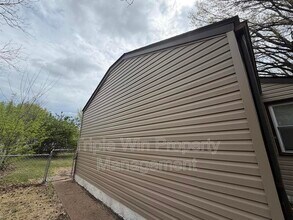 10508 Druid Dr in St. Louis, MO - Building Photo - Building Photo