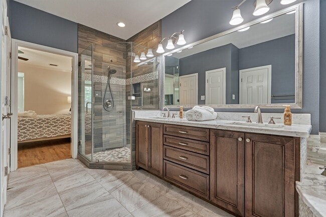 property at 10 E Sterling Pond Cir