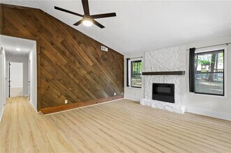 1283 Townley Pl in Marietta, GA - Foto de edificio - Building Photo