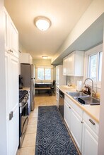 5023 5th St NE in Minneapolis, MN - Building Photo - Building Photo