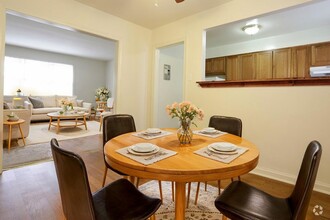 Wallworth Park Apartments in Cherry Hill, NJ - Building Photo - Building Photo