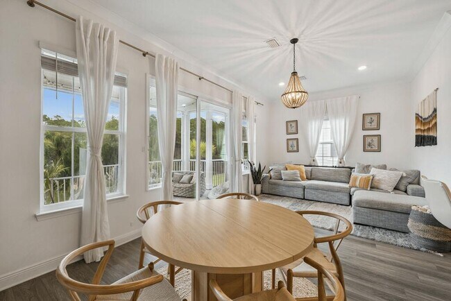152 Kara Lake Dr in Santa Rosa Beach, FL - Foto de edificio - Building Photo