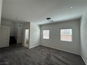 1089 Jesse Harbor Ave in Henderson, NV - Building Photo - Building Photo