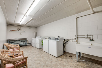 InHabit Apartments in Minneapolis, MN - Building Photo - Interior Photo