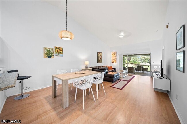 627 St Andrews Blvd in Naples, FL - Building Photo - Building Photo