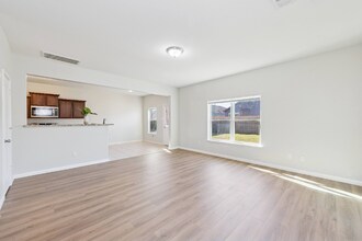 312 Magnolia Dr in Princeton, TX - Building Photo - Building Photo