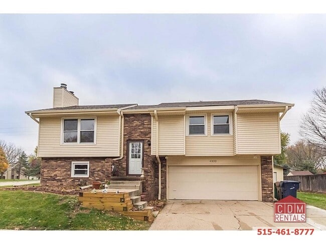 property at 4332 Park Ct