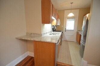 984.5 Hunter Ave in Columbus, OH - Building Photo - Building Photo