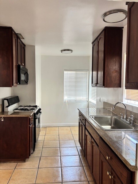 6107 S Hobart Blvd, Unit 6107 South Hobart