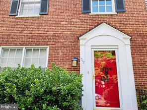 1712 37th St NW in Washington, DC - Building Photo