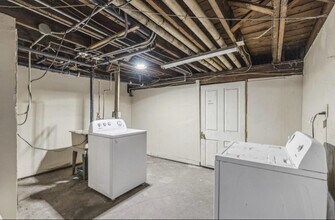 2506 Dupont Ave N in Minneapolis, MN - Building Photo - Building Photo