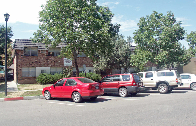 Library Park Apartments in Fort Collins, CO - Building Photo - Building Photo