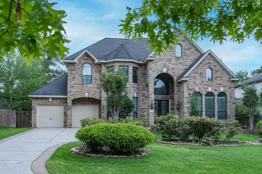 71 Old Sterling Cir in Spring, TX - Building Photo