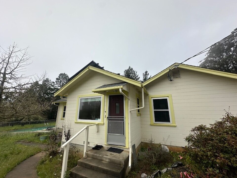 2532 Empire Grade in Santa Cruz, CA - Building Photo