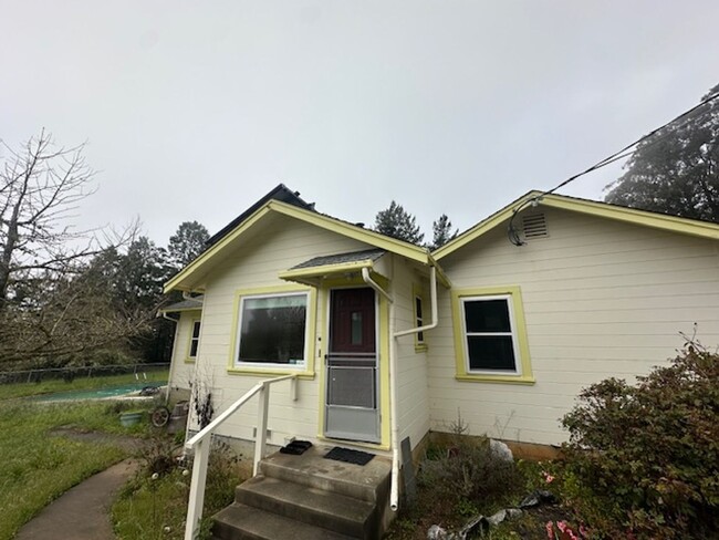 property at 2532 Empire Grade