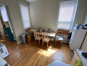 94 Howe St in New Haven, CT - Building Photo - Building Photo