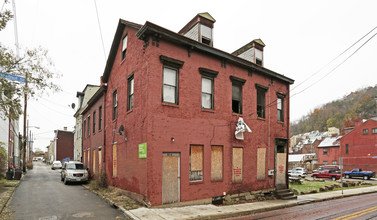 915 Chestnut St in Pittsburgh, PA - Foto de edificio - Primary Photo