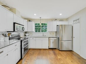 11807 Three Oaks Trail in Austin, TX - Building Photo - Building Photo