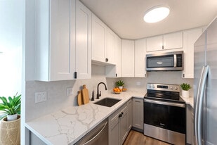 The Sophia at Mt. Helix in Spring Valley, CA - Building Photo