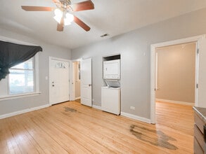 3123 N Kimball Ave in Chicago, IL - Building Photo - Building Photo