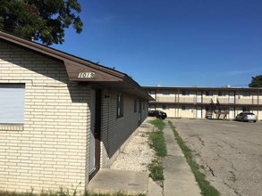 1101-1019 College St in Killeen, TX - Building Photo - Other